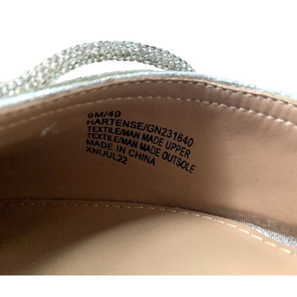 BCBG Idly Crystal Bow Ankle Strap Heel Rhinestone Size 9 NEW Pointed Toe Pump - Picture 12 of 12